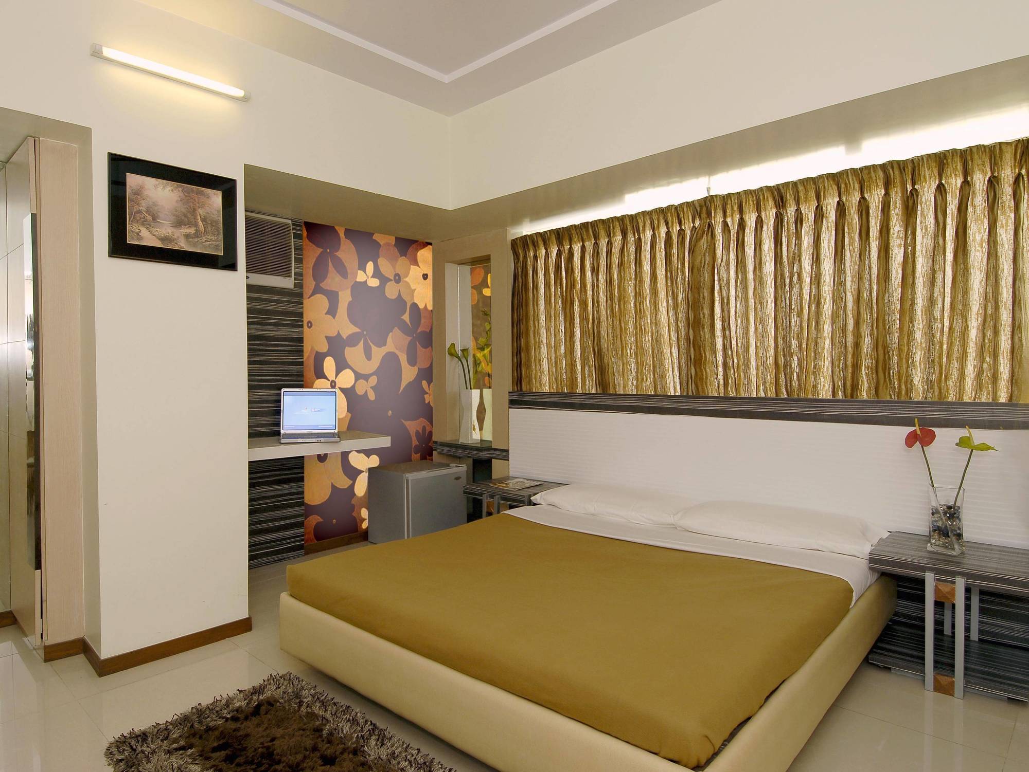 Hotel Planet residencia Bombay Exterior foto