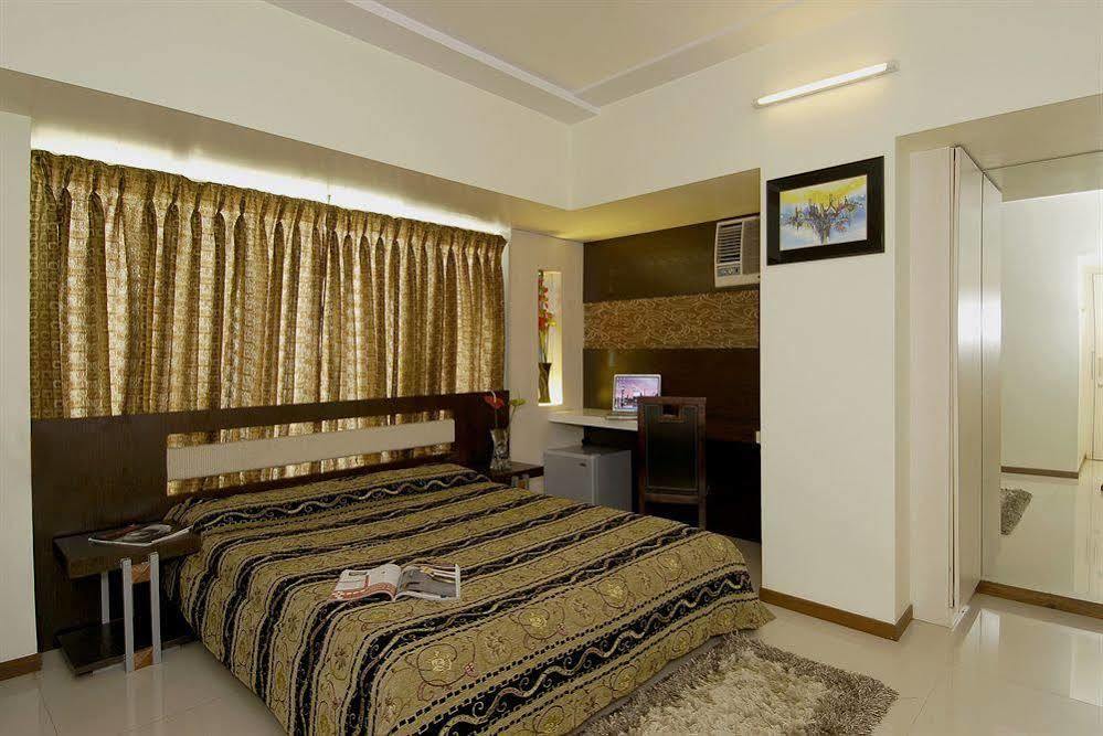 Hotel Planet residencia Bombay Exterior foto