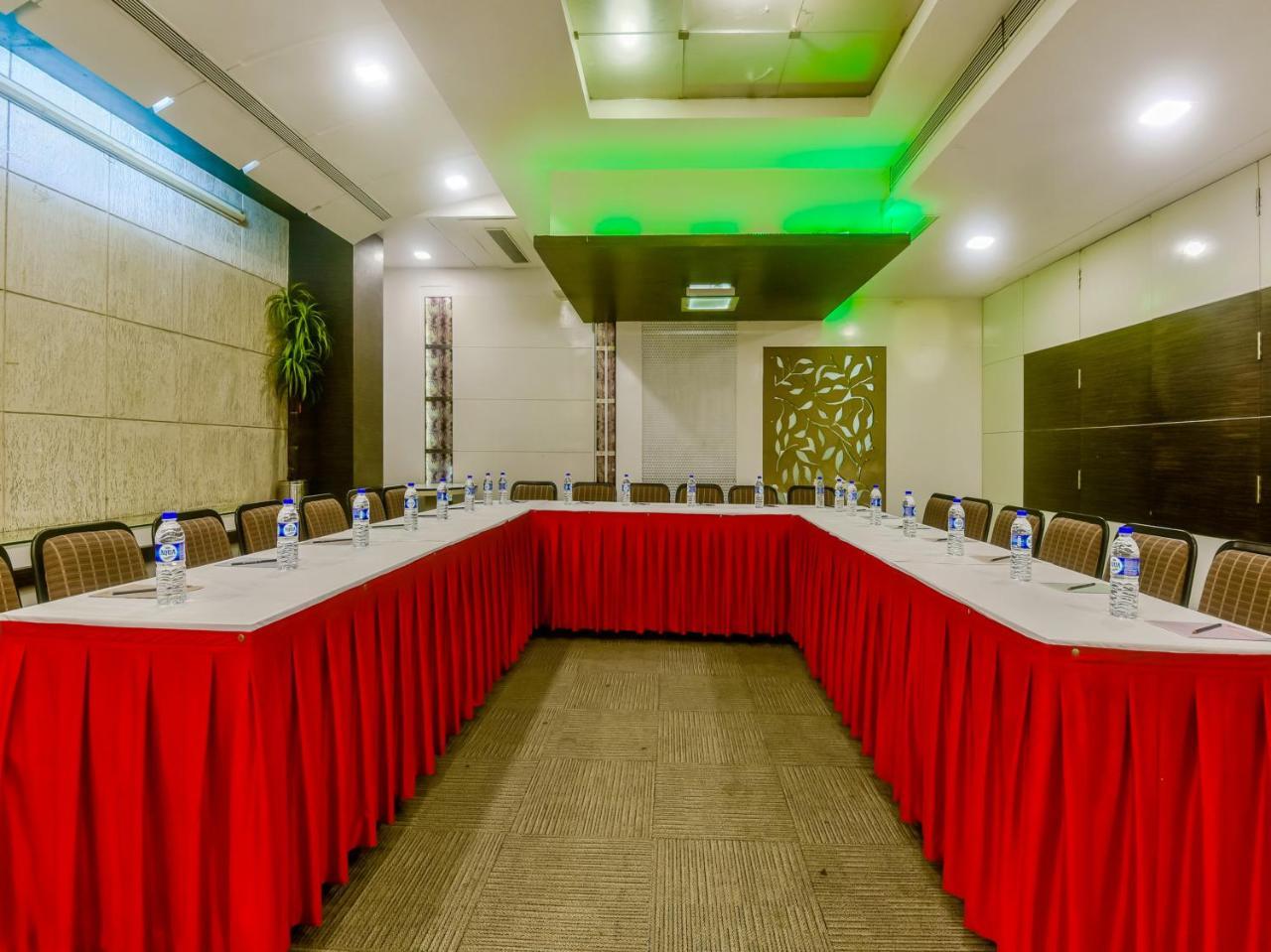 Hotel Planet residencia Bombay Exterior foto
